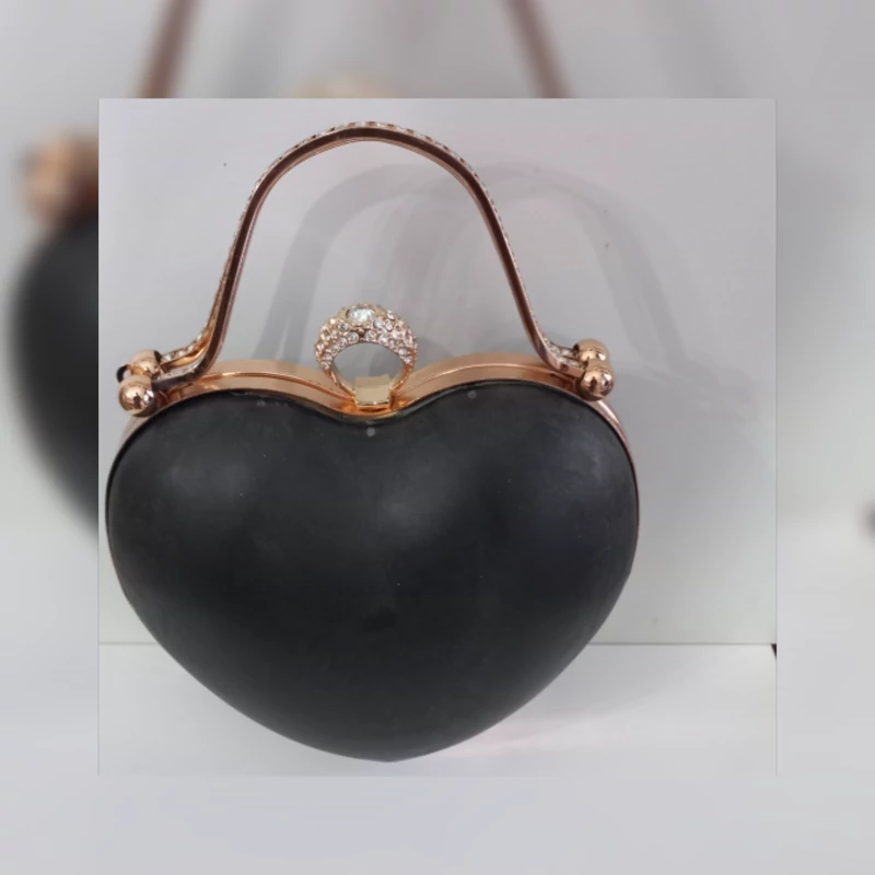 دهانه قابدار مدل قلبی