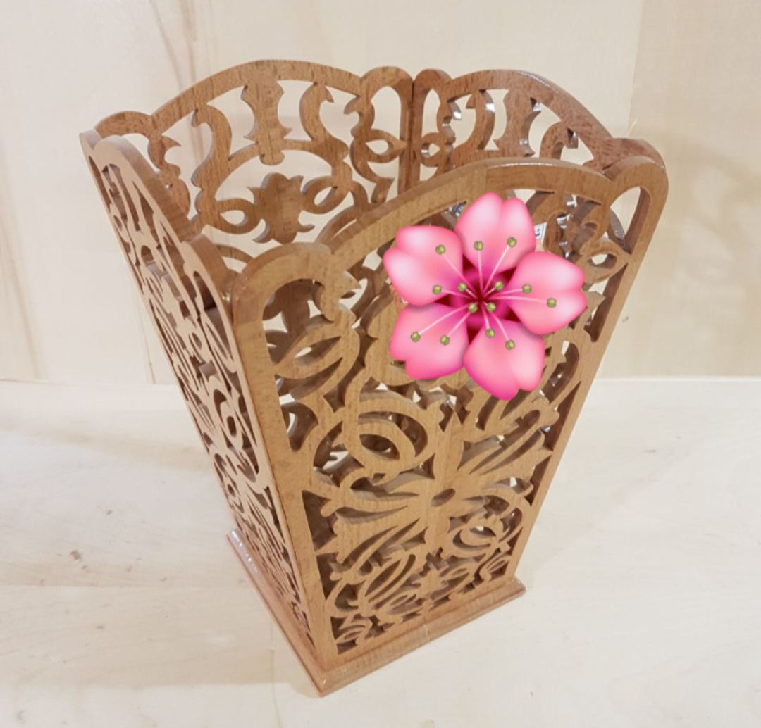 چوب آماده سطل ۴ ضلعی مشبک همراه با طرح